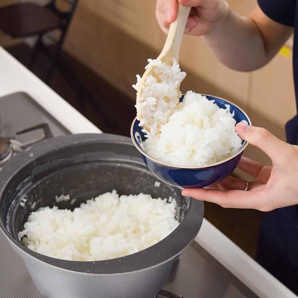 銀シャリ釜(3合炊き）・新潟産コシヒカリ炊き込みご飯セット