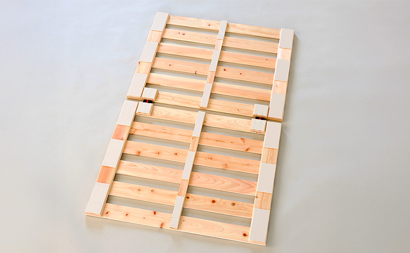 〈国産 ひのき すのこベッド ベビー用〉 70cm×120cm 二ツ折り ヒノキ ベビー 寝具 すのこマット
