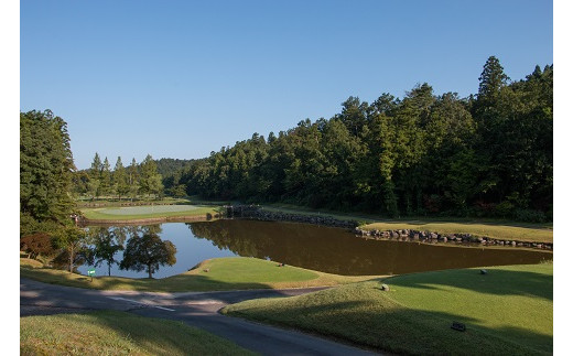 ゴルフ場 新発田市 利用券 15,000円分 (1,000円×15枚) 感謝券 ゴルフ チケット 新潟 市内 利用 可 ゴルフ場利用券 プレー券 施設利用券 ごるふ golf 北陸 温泉 旅行 旅行券 宿泊券 利用券 宿泊 月岡 運動 スポーツ 大人