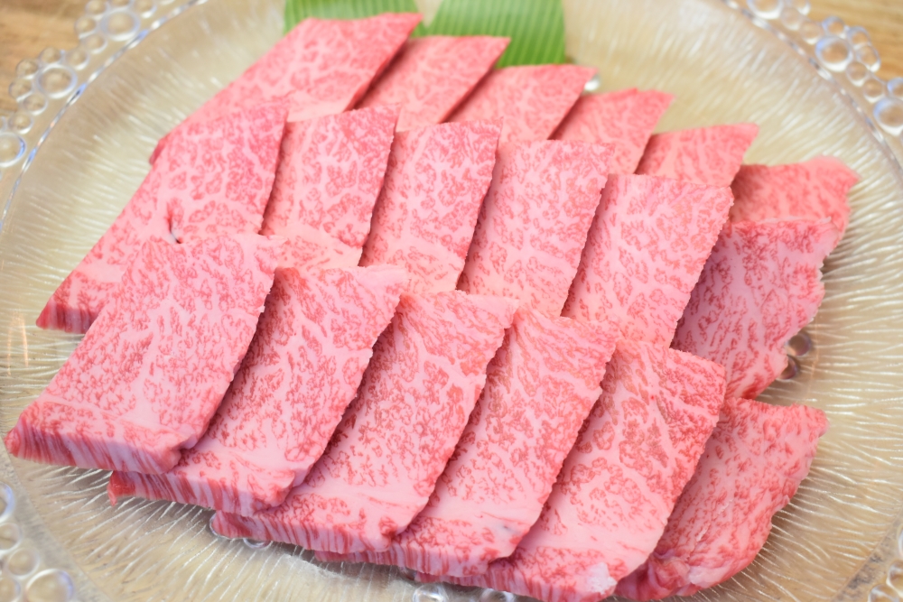 村上牛 焼肉用肉400g 〜口の中でとろけるジュージーなお肉〜 C4077