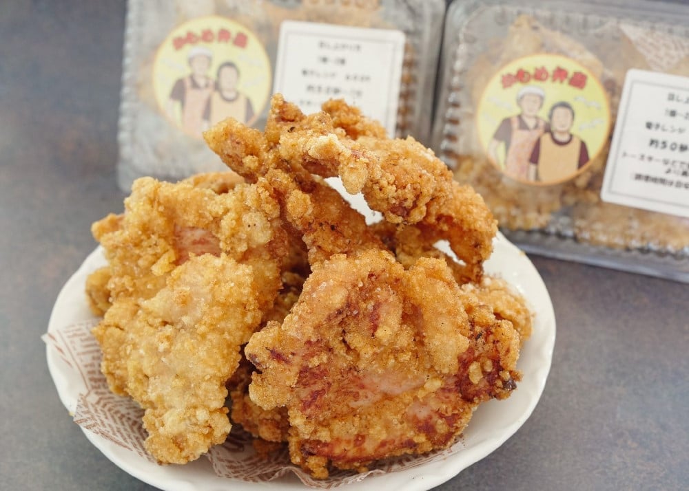 新潟県村上市のソウルフード かもめ弁当の「秘伝ダレ唐揚げ」12枚　1096001