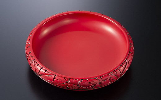 D4039 村上木彫堆朱 菓子器（牡丹唐草）