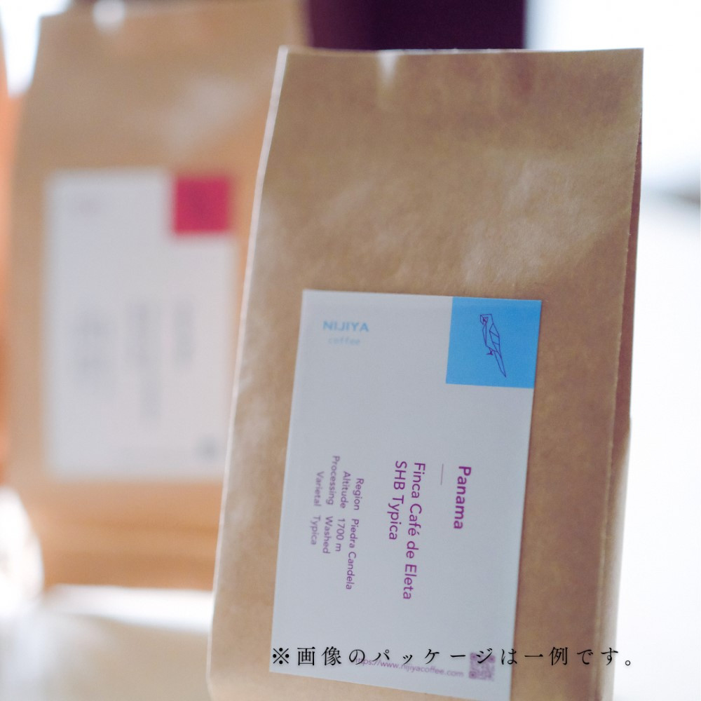 ãå®æäŸ¿ïŒ3ã¶æé£ç¶ã§ãå±ããã·ã³ã°ã«ãªãªãžã³ã³ãŒã㌠100g à 3åçš®ïŒè±ïŒèš300gÃ3ã¶æ 1075021 ã³ãŒã㌠çç² ã³ãŒããŒè±