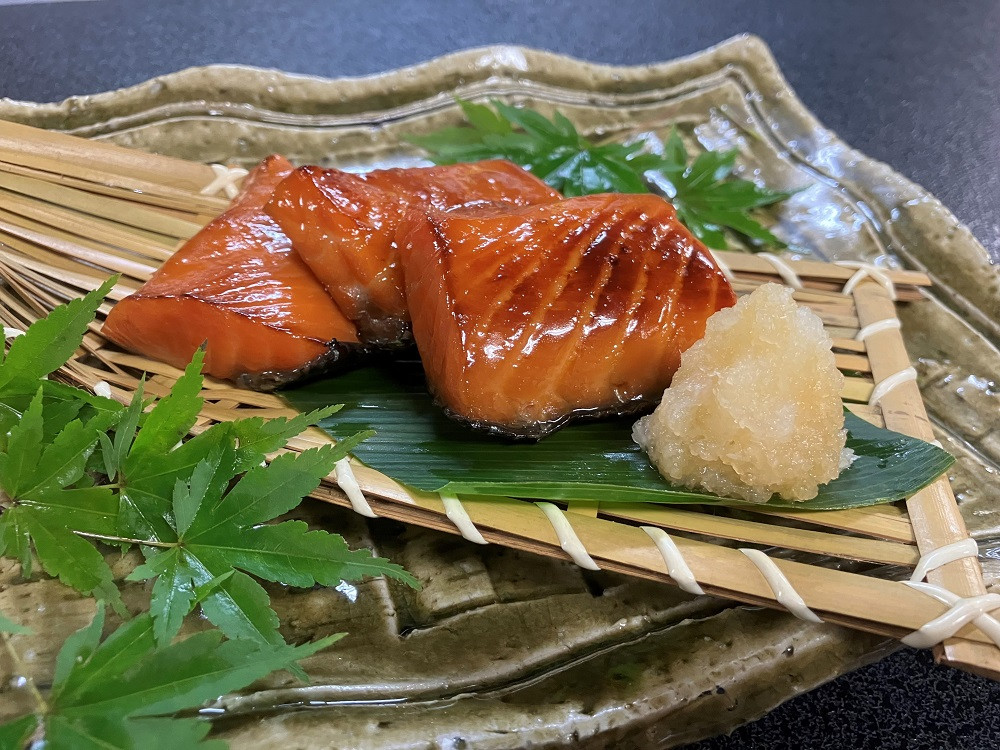 「伝統の鮭料理」鮭の味噌漬 7切 約490g 1074002
