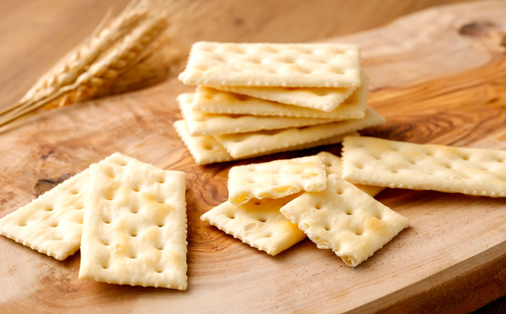 ブルボン「天然酵母のクラッカー」48枚入×6袋　1094012