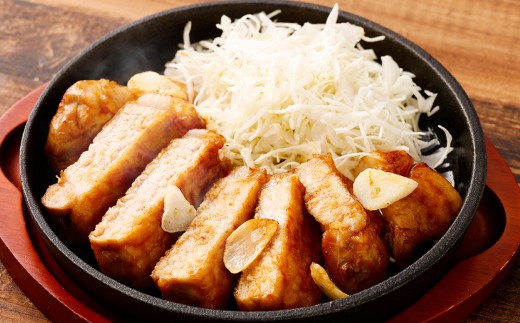 【村上市 豚】 岩船豚 小間切れ （約200g×2パック） ロース （約150g（1枚）×2パック） 詰め合わせ 計約700g ／ 肉 にく お肉 豚肉 ぶた肉 ブタ肉 ポーク こま切れ ロース肉 ジューシー やわらか 小分け 冷凍 国産 001-0007