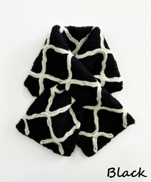 ショートマフラー モロッカン柄 ウール混 コード刺繍 ( ブラック ) レディース 日本製 | おしゃれ シンプル マフラー プレゼントギフト 母の日 新潟県 五泉市 有限会社田中刺繍