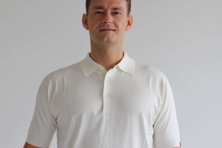 究極の贅沢シルク100％洗えるメンズ半袖ポロニットウェア ホワイトLサイズ メンズ 新潟県 五泉市 有限会社アスリート