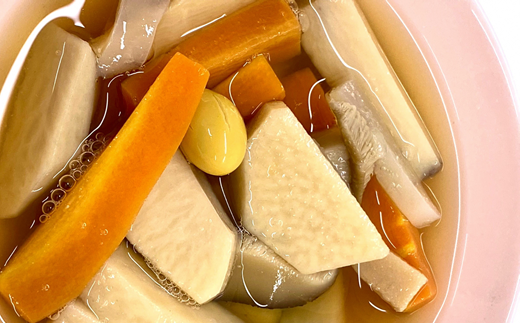 おめさんちののっぺ汁缶3個セット箱入り　新潟県五泉市産の里芋を贅沢に使用
