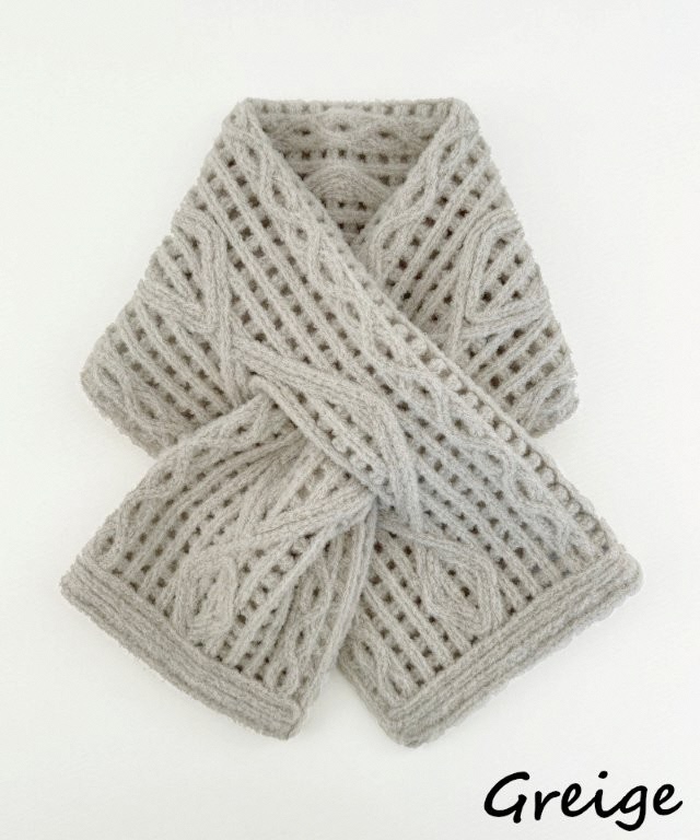 ショートマフラー アーガイル柄 ウール混 コード刺繍 ( グレージュ ) レディース 日本製 | おしゃれ シンプル マフラー プレゼントギフト 母の日 新潟県 五泉市 有限会社田中刺繍