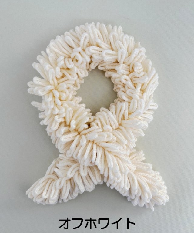 ショートマフラー コモンドール ( オフホワイト ) ウール チクチクしない | 日本製 レディース おしゃれ シンプル マフラー プレゼントギフト 母の日 新潟県 五泉市 有限会社田中刺繍