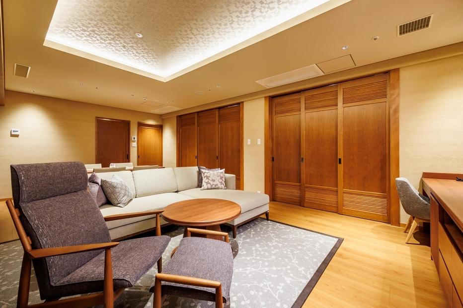 ãäœæž¡ãHOTEL OOSADOãã宿æ³åžããïŒããã«å€§äœæž¡ïŒãæäžéé²å€©é¢šåä»ãã¬ãã¢ã¹ã€ãŒãã«ãŒã ïŒå®å¡ïŒåïŒïŒæ³ïŒé£ä»ïŒåæ§ãå¹³æ¥å©çšãé»è©±äºçŽã®ã¿å¯Ÿè±¡