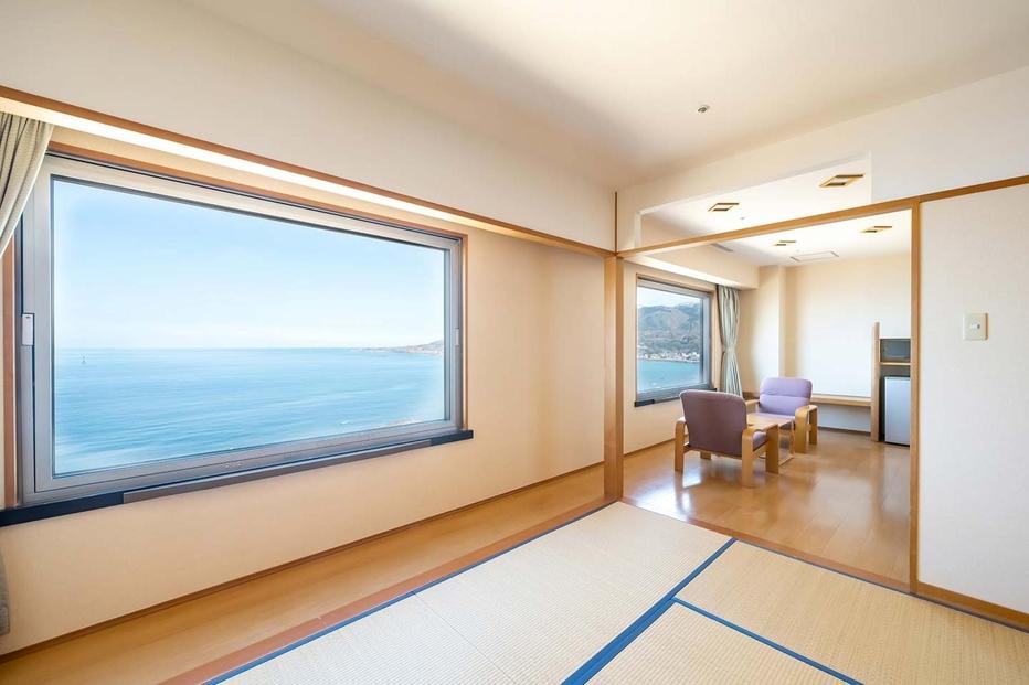 【佐渡】HOTEL OOSADO　ご宿泊券　　（ホテル大佐渡）　オーシャンフロント和スイート（定員６名）１泊２食付２名様　平日利用　電話予約のみ対象