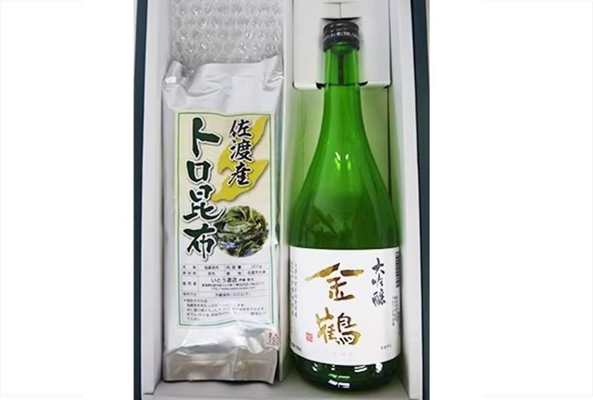 人気の金鶴大吟醸+佐渡トロ昆布(720ml×1本、200g×1袋)