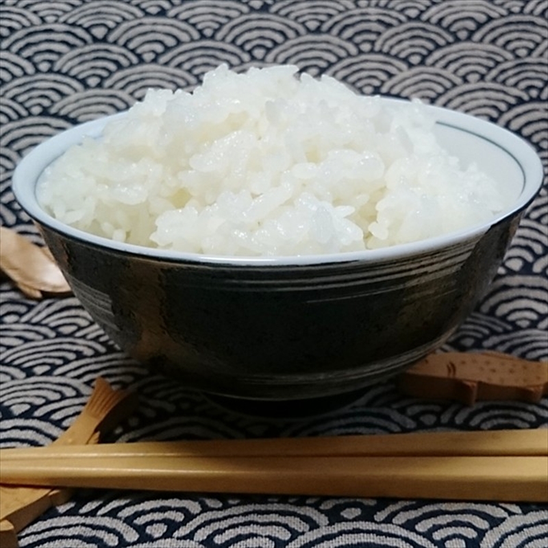 魚沼コシヒカリ 鳥屋ヶ峰山麓米（精米）5kg 3ヶ月連続お届け お米 新潟県産 