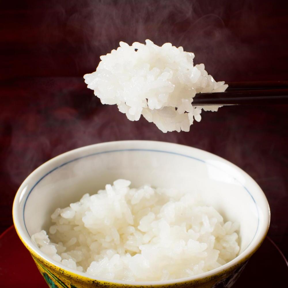 【予約】【令和6年産 新米】【高級】南魚沼産こしひかり5kg（無洗米）新潟県 特A地区の美味しいお米。
