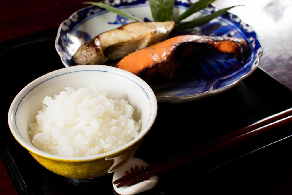 【のし付き】【令和5年産】【高級】南魚沼産こしひかり無洗米（5kg）新潟県 特A地区の美味しいお米。