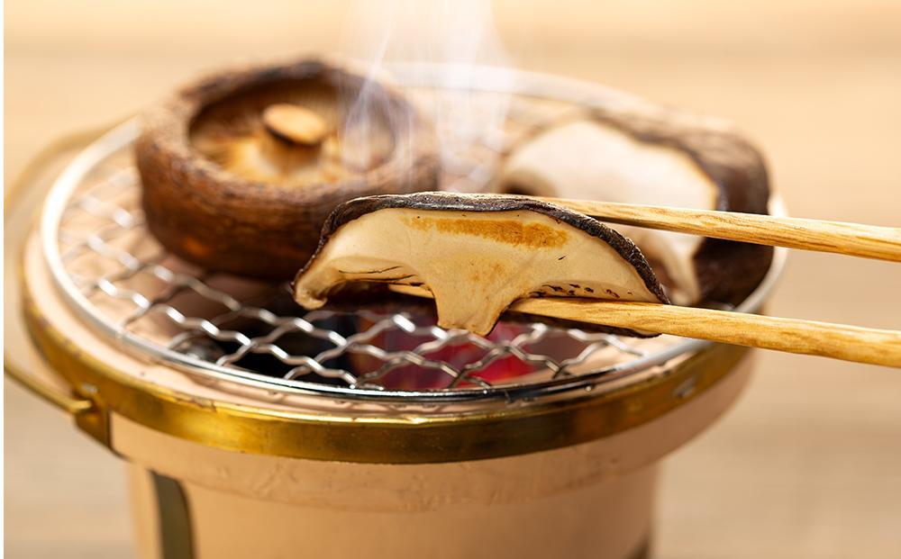 【JAみなみ魚沼定期便】家庭用「八色しいたけ」（1.5kg×全3回） 訳あり 不ぞろい 農家応援 厚いにもほどがある