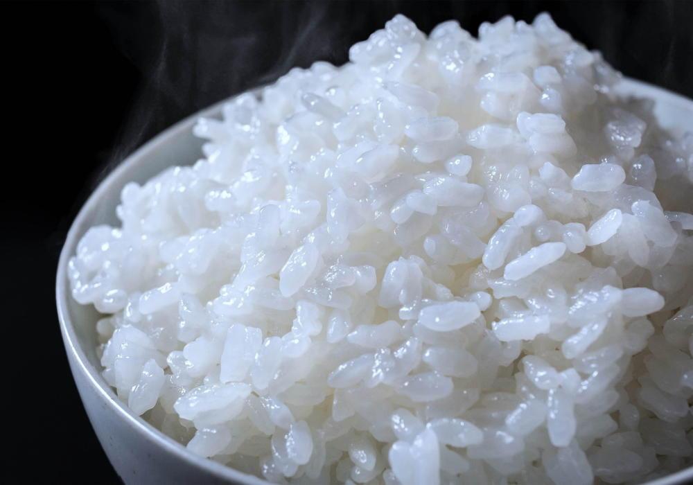 【定期便】【令和7年産】5kg×6ヶ月　最高金賞受賞  栽培期間中農薬5割減栽培　南魚沼産コシヒカリ「こまがた家のお米」
