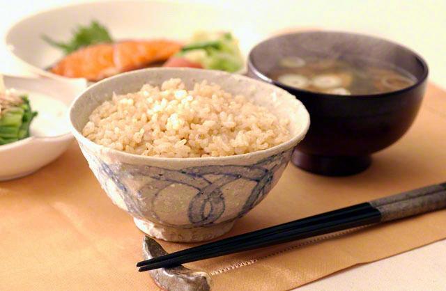 【令和8年産新米予約】特別栽培米「極上南魚沼産コシヒカリ」（有機肥料、8割減農薬栽培）玄米８ｋｇ【2026年10月上旬より1ヶ月以内に順次発送予定】