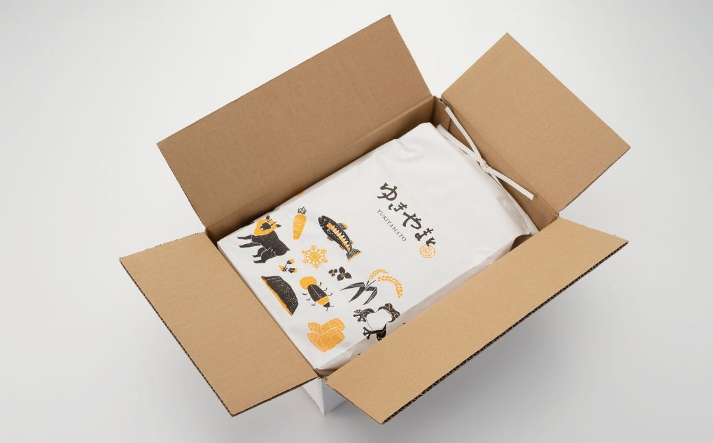 【令和8年産先行予約】【12ヶ月定期便】魚沼産  特別栽培米 コシヒカリ「ゆきやまと」5kg (5kg×1袋) ※節減対象農薬当地比5割減 ※東京米スターセレクション金賞受賞| こしひかり お米 おこめ こめ コメ ブランド米  新潟県 津南町