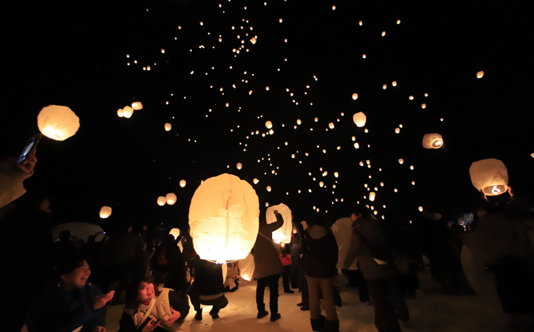 【2026年3月14日(土)開催】第50回つなん雪まつり チケット 津南小学校エリア（S）スカイランタン付駐車場券 | 新潟県 津南町