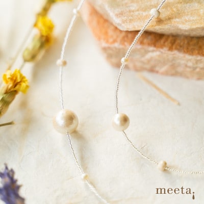 淡水パールとコットンパールのビーズ・ケプラーネックレスセット(白銀・チタンピアス)【配送不可地域：沖縄県】【1479519】