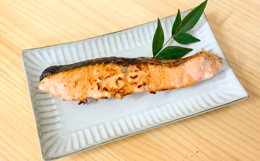 【3ヵ月定期便】【セット】干物屋の天然銀鮭3種ずつセット（西京漬け、味噌漬け、粕漬け）9切セット ※北海道・沖縄・離島への配送不可