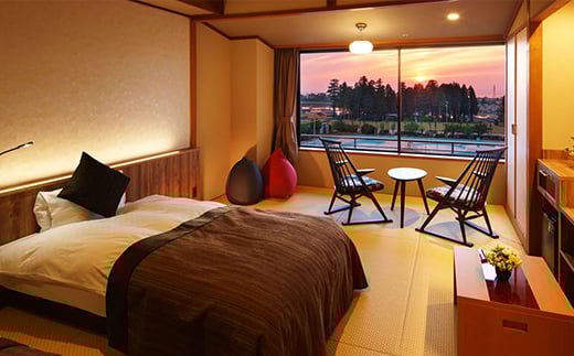 芳å
çµæžæ°èäž»å¬ãã«ã£ãœãã®æž©æ³100éžããåéžå¯å±±ãéå€ªéæž©æ³é€šå
å©çšåž1,000åÃ8æ â»åæµ·éã»æ²çžã»é¢å³¶ãžã®é
éäžå¯