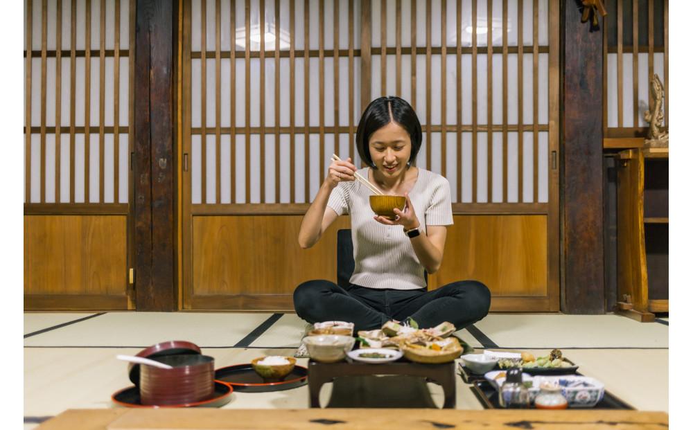 1çµã ãã®ãã©ã€ããŒããäºç®å±±åæé ãã¹ãã€ïŒäŒçµ±èžèœããããéè³ã 宿æ³ãã©ã³ 1æ³2é£ä»ã ïŒåæ§ãŸã§ãå©çšå¯èœ