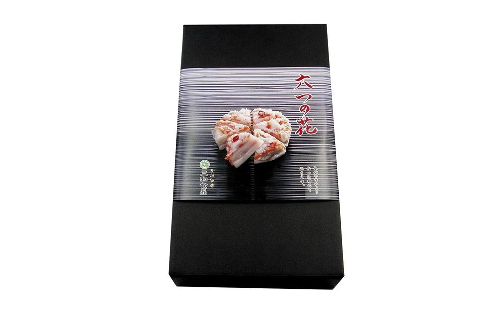 6つに切れているかぶら寿し『六つの花』（鰤トロ入）3枚入