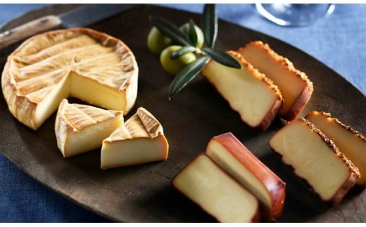 スモークチーズ 【骨のあるチーズ】Deep Smoke プレミアムギフトセット”金帯” 金箔入りオリジナルロゴギフトボックス おつまみ 燻製チーズ ｜ 石川県 小松市 【株式会社ももい】