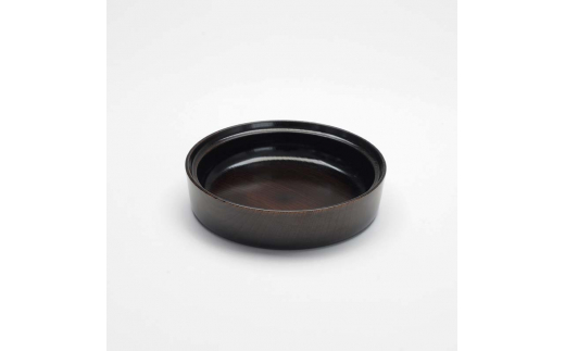 石川県から 山中漆器の こぼしにくい器（黒）平皿 F6P-0898