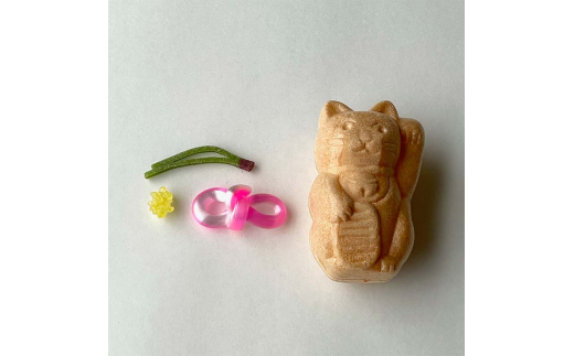 【2026年1月中旬以降発送】福招き 10個入 御干菓子 和菓子 最中 もなか 有平糖 招き猫 山海堂  グルメ お菓子 菓子 食品 お土産 おやつ お茶請け お茶菓子 復興 震災 コロナ 能登半島地震復興支援 北陸新幹線 F6P-2046