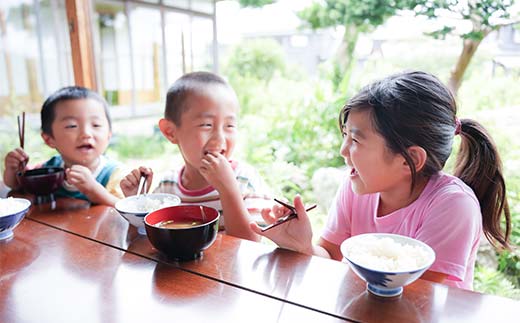 循環農法・自然栽培【令和6年産】幻の米「初霜（はつしも）」 白米（5kg）※肥料・農薬・除草剤不使用 お米 米 国産米 ギフト 贈り物 グルメ 食品 国産 復興 震災 コロナ 能登半島地震復興支援 北陸新幹線 F6P-2319