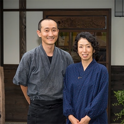 山里の香りただよう宿ふらり1万円分宿泊利用券(補助券)【1109678】