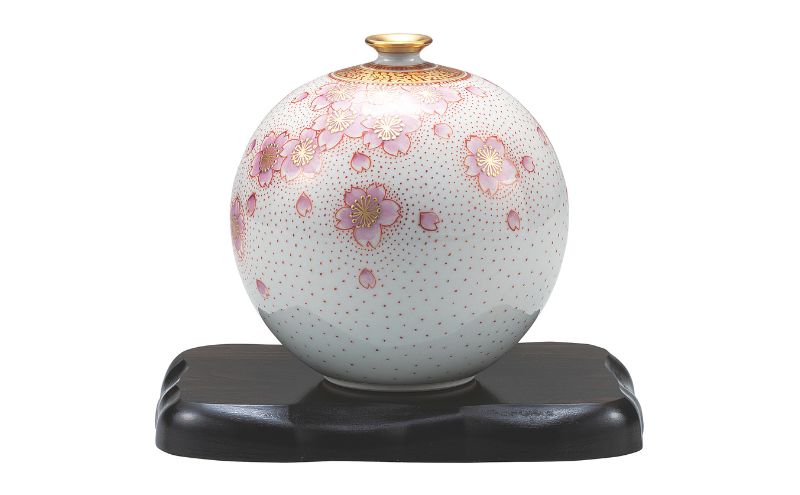 九谷焼 4号花瓶・金襴手桜