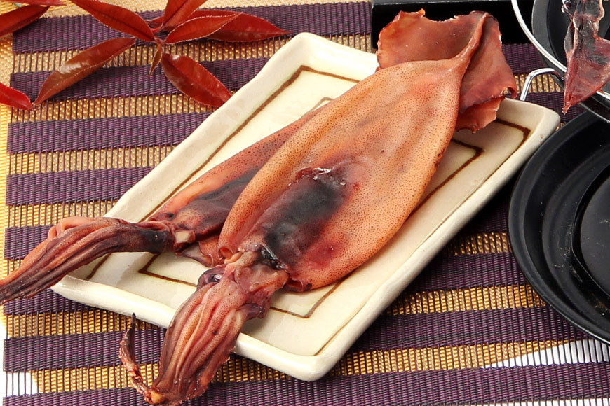 丸干しいかと干しほたるいか【能登の魚醤「イシリ」使用】 [西海水産 石川県 志賀町 AB4133] いか イカ おつまみ 干しいか もみいか ほたるいか 手作り イシリ漬