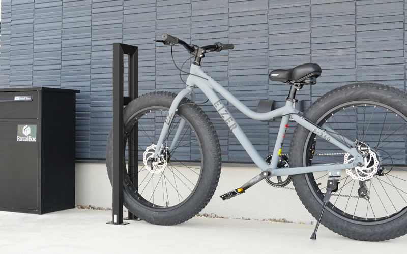 ファットバイクサイクルスタンド/屋外アルミ製1台用 5インチ / ブラック