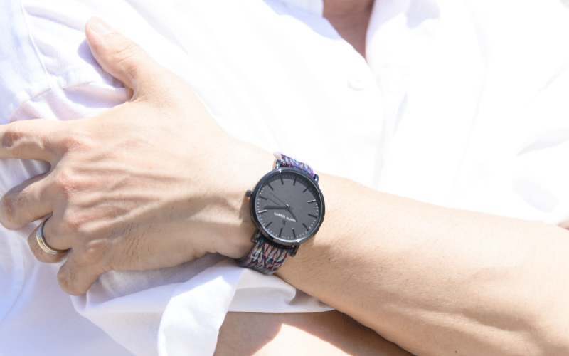 ＜付け替え用バングルのみ＞鯖江発！眼鏡職人が作った新感覚の腕時計 バングルウォッチ40（バングルのみ）シャイニング