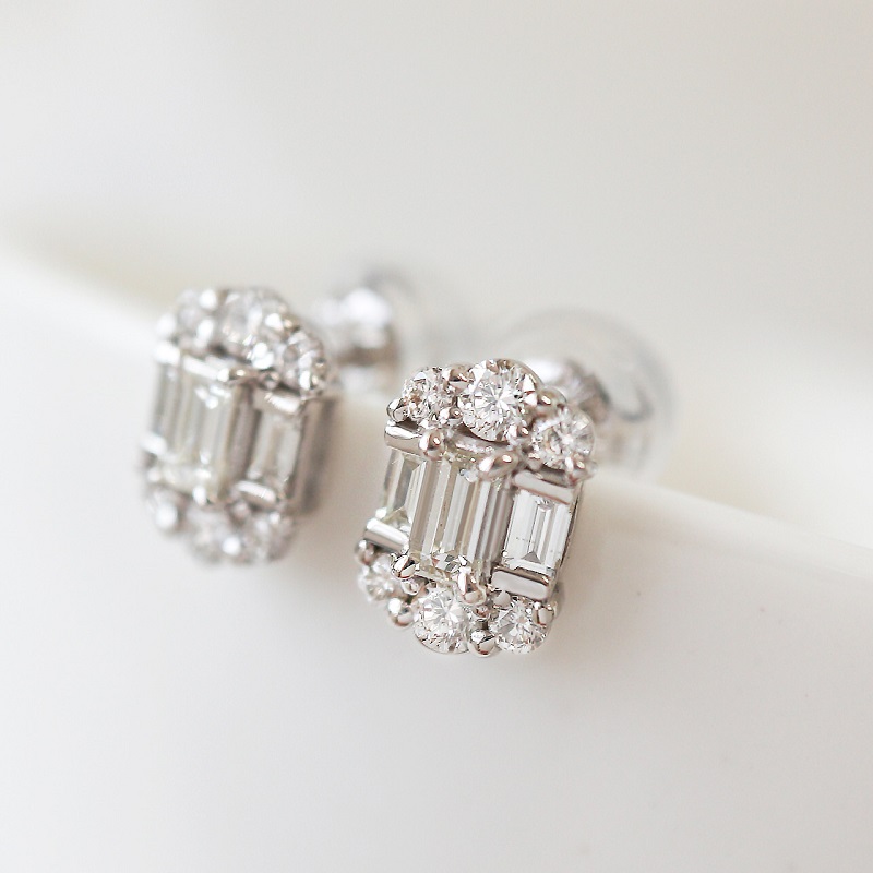 甲府市発 プラチナ ダイヤモンド ピアス 0.4ct [PS-0127PT]