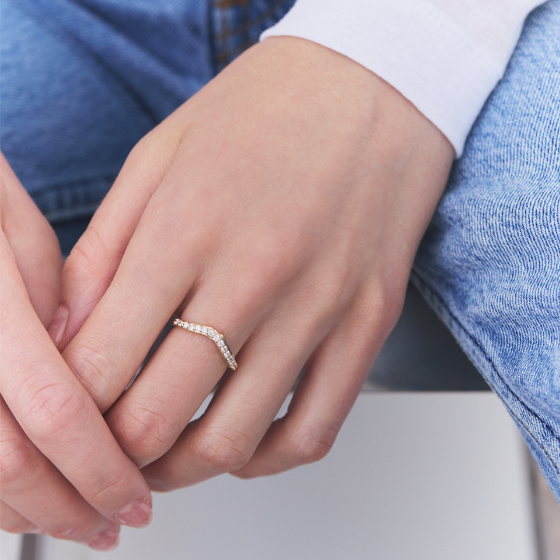 《ANAPNOE》〈山〉 K18 逆さ富士 リング　【TE-113】