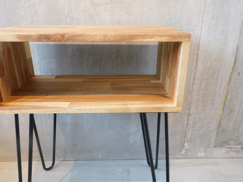 GENE SIDE TABLE