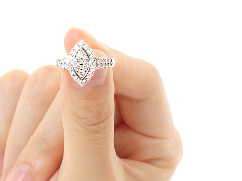 プラチナ ダイヤモンドリング　P2753DI-P