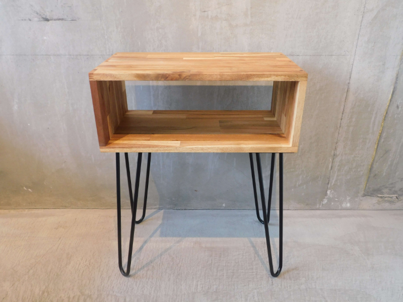 GENE SIDE TABLE