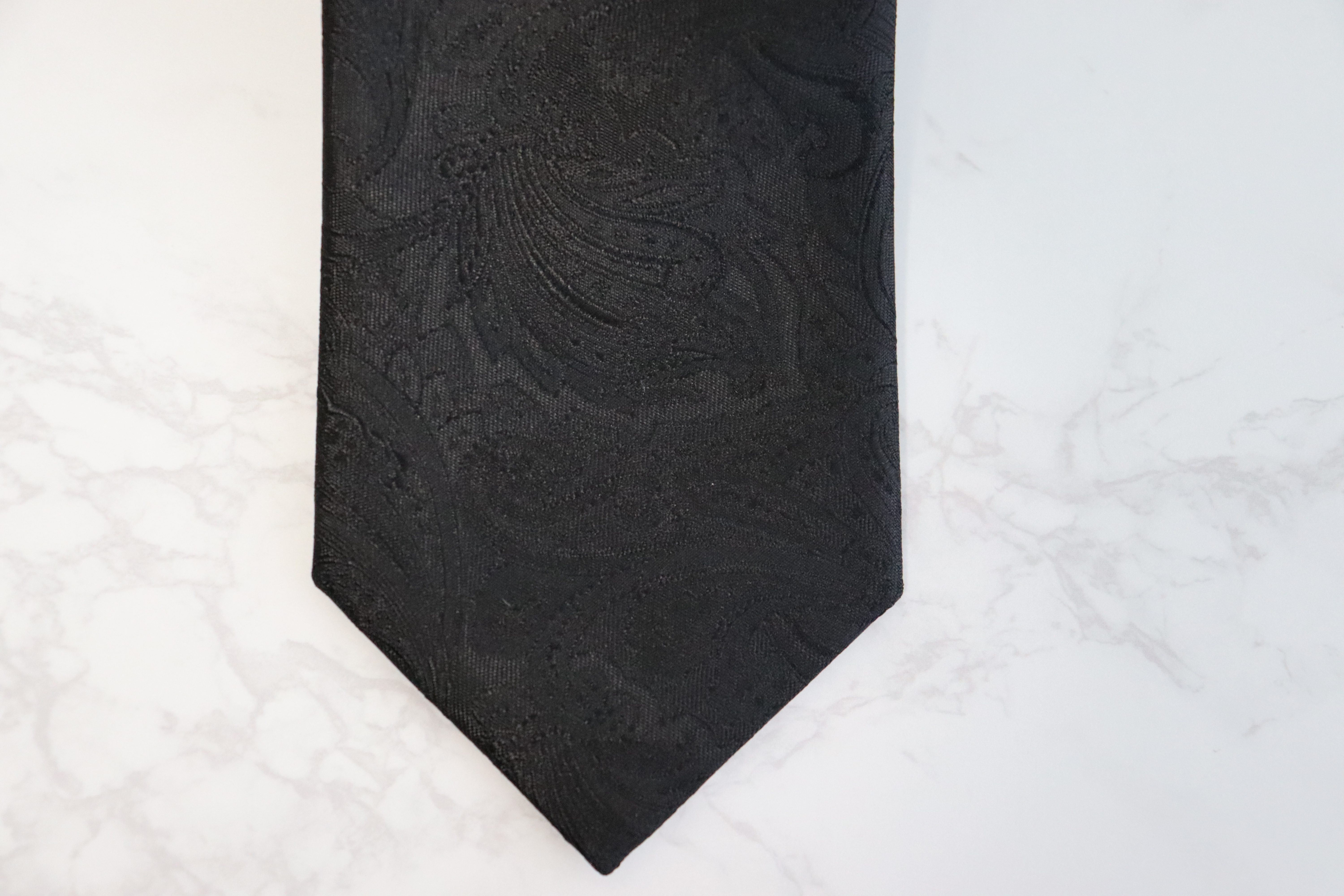 【Hadashin】フォーマルネクタイ ブラック＆シルバー 2本セット ペイズリー