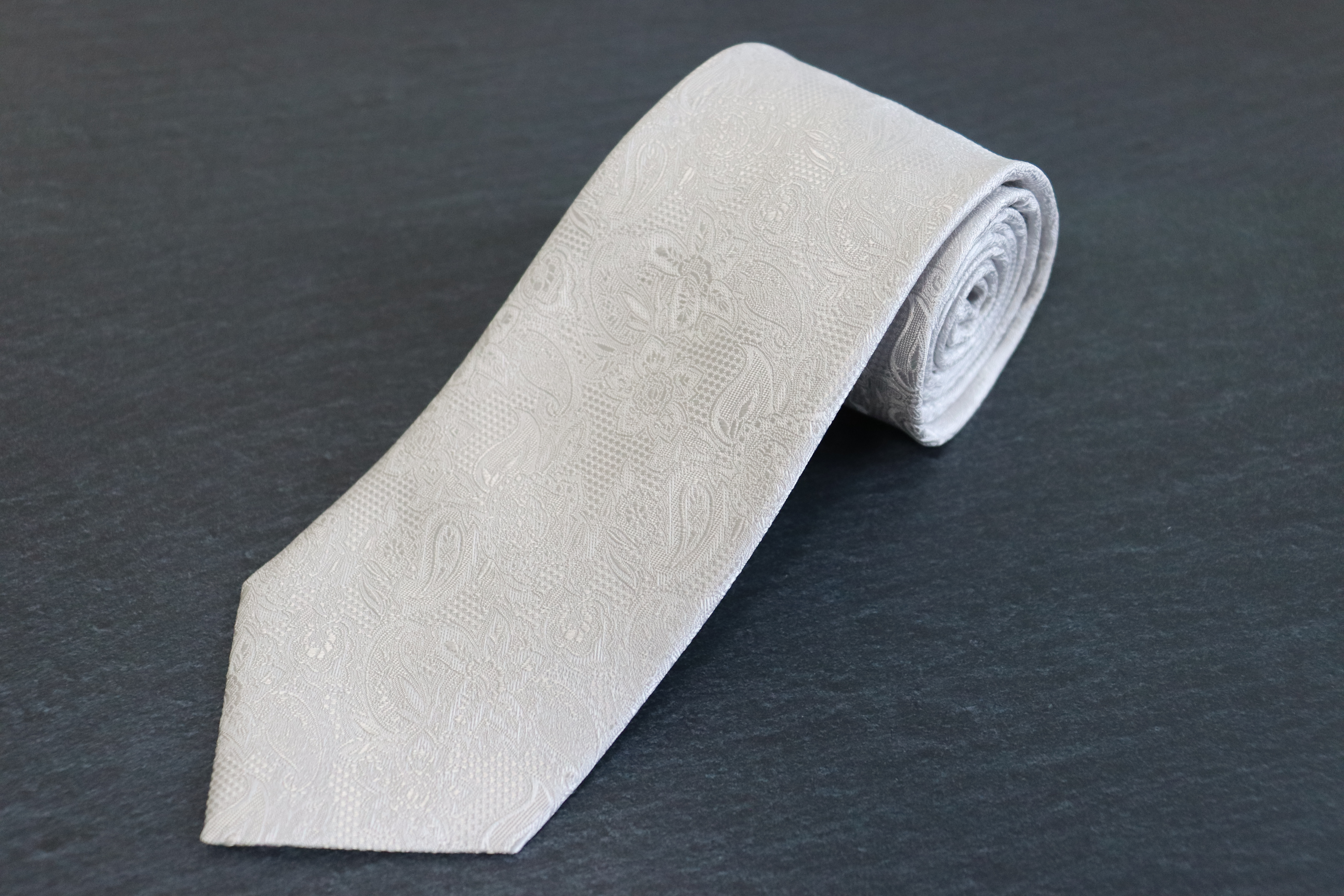 【Hadashin】フォーマルネクタイ ブラック＆シルバー 2本セット ペイズリー