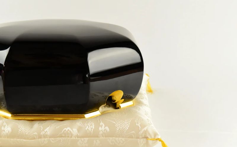 【佐藤木工】彩玉手箱 木曽漆 京組紐（漆黒）