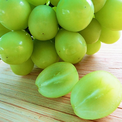 やまなし内藤農園のシャインマスカット2房 ふるさと納税【配送不可地域：離島】【1049128】