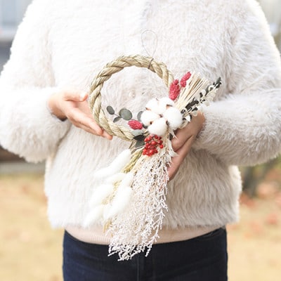 【お正月飾り】コットンフラワーとしめ縄飾りがおしゃれなモダンカラーのアレンジメント【1371442】